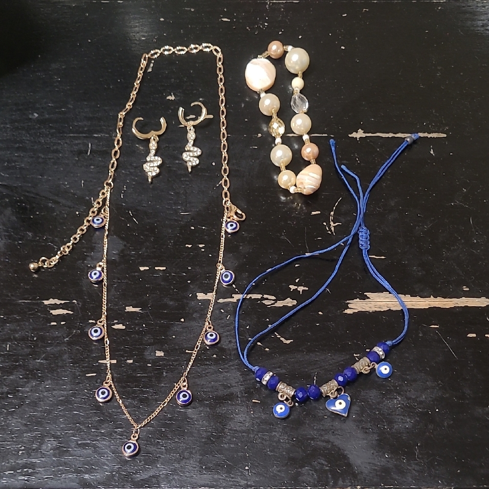 Chic Evil Eye Necklace and Bracelet Set